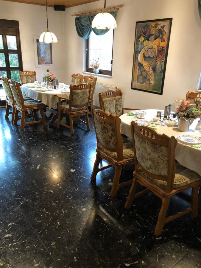 茨维考 Garni Gerisch酒店 外观 照片